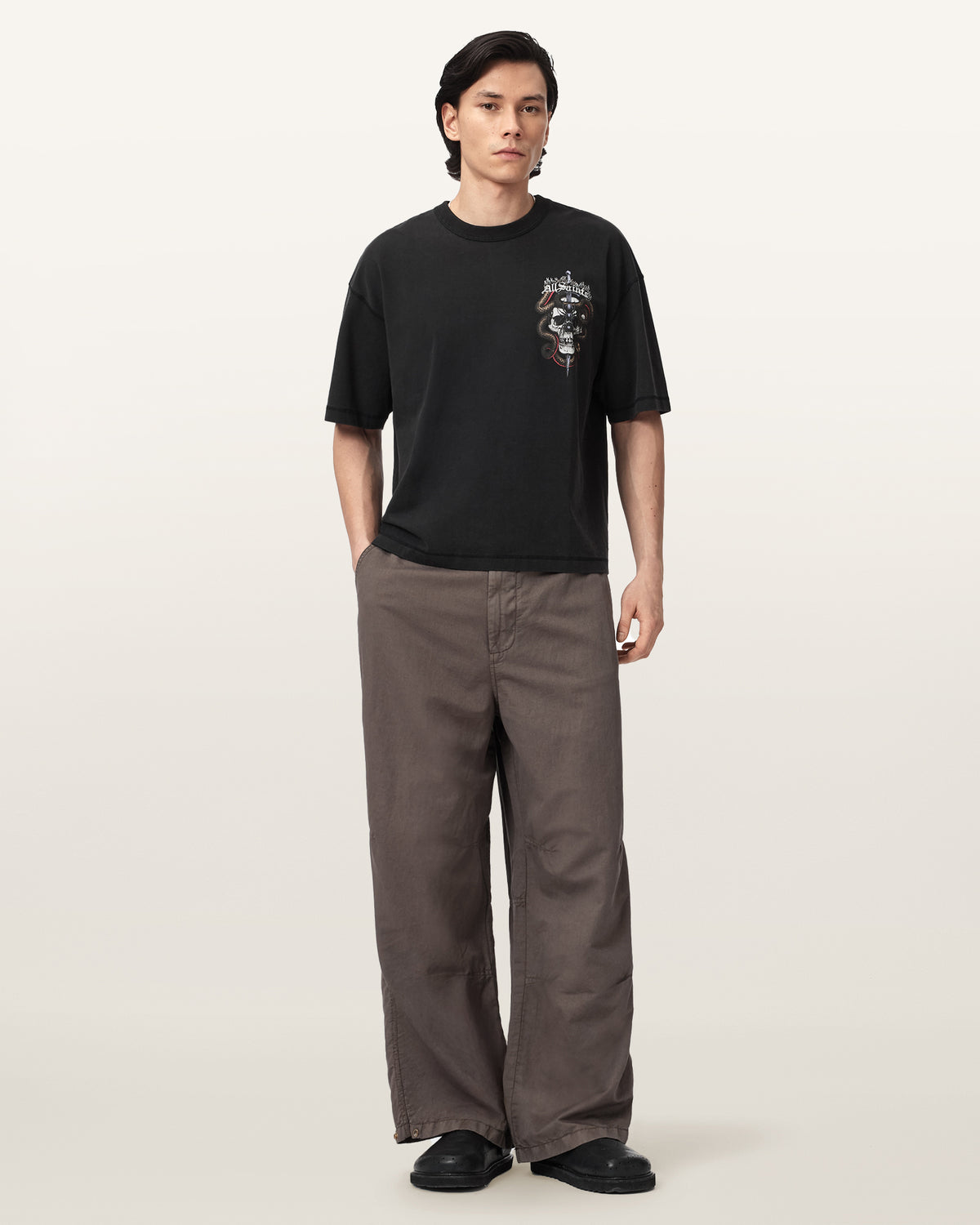 Araknid Short Sleeve Boxy Graphic T-Shirt