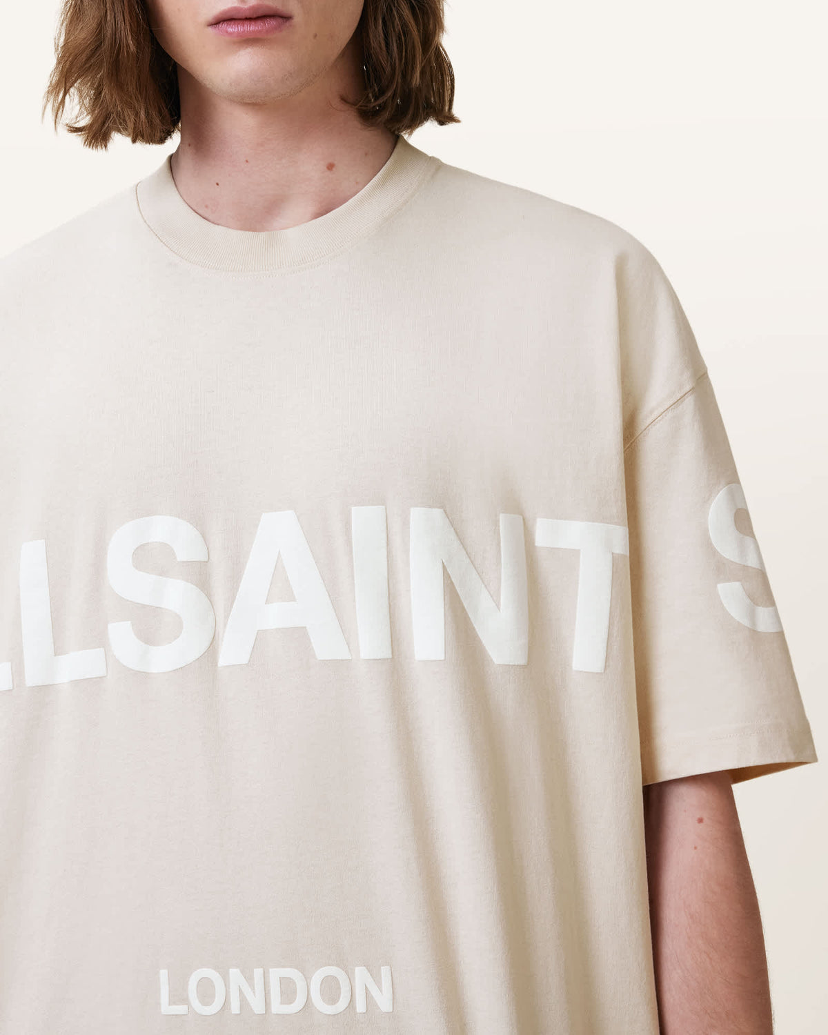 Biggy Oversized Logo Print T-Shirt BAILEY TAUPE