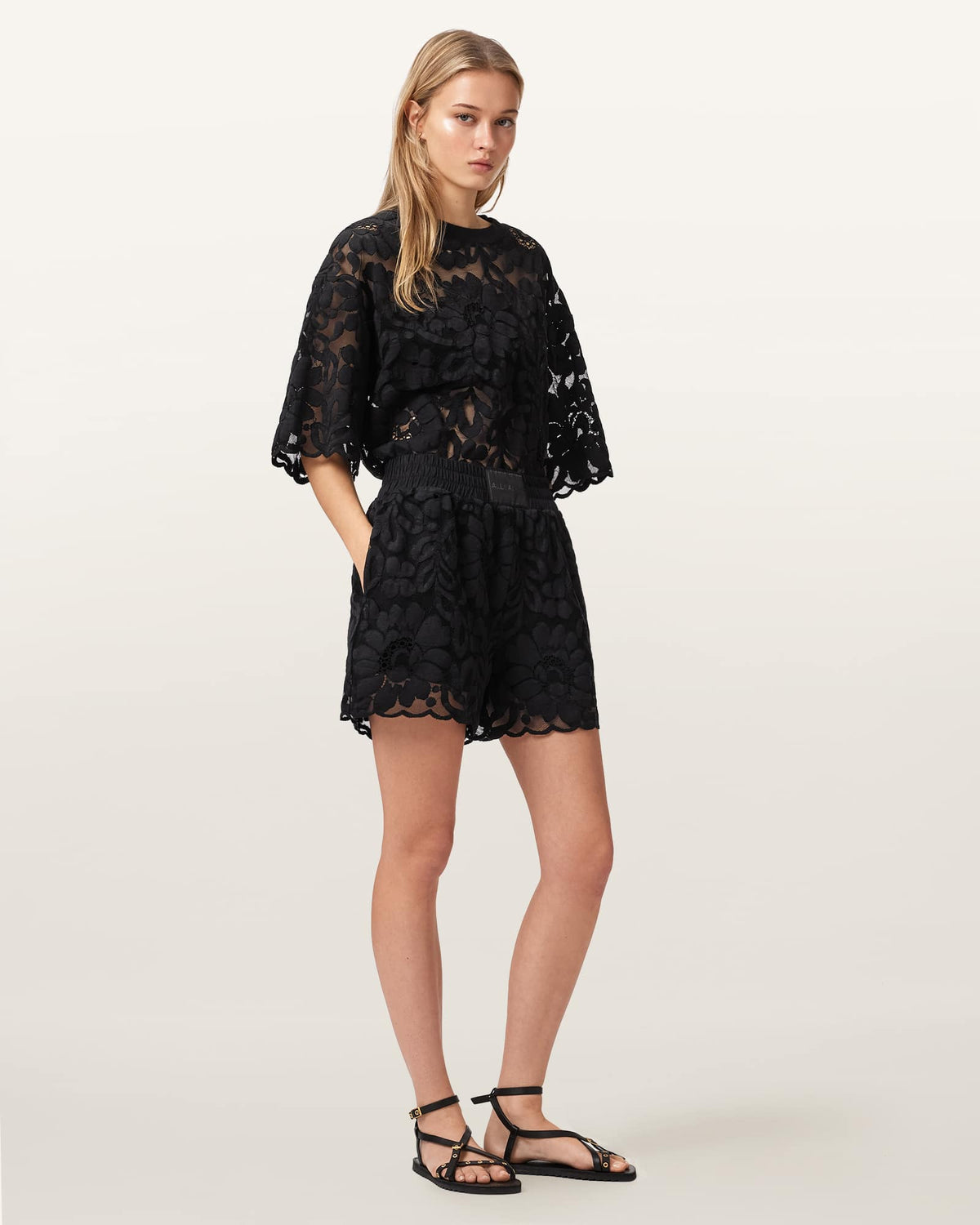 Amelie Mid Rise Relaxed Lace Shorts Black