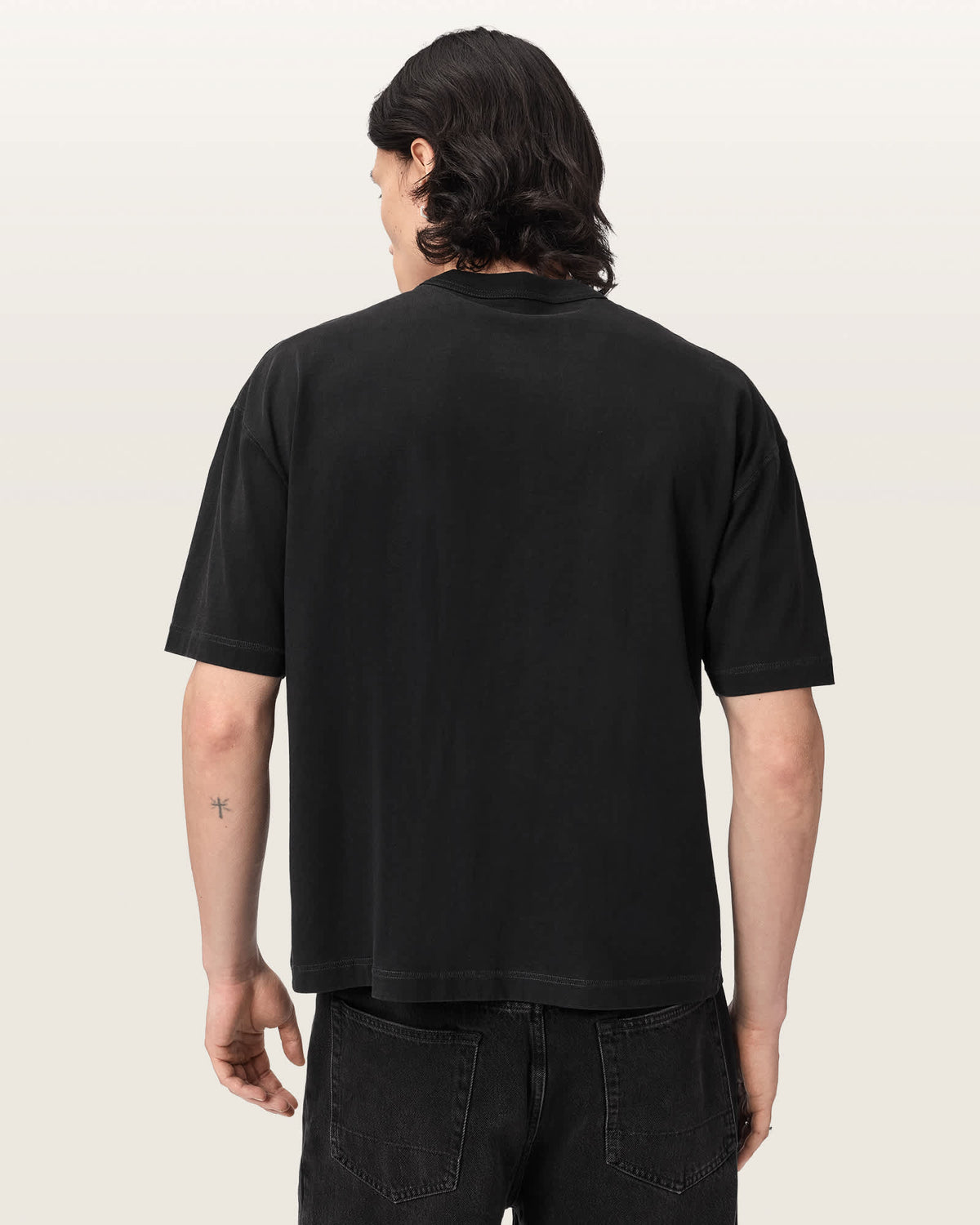 Seraph Short Sleeve Graphic T-Shirt Washed Black