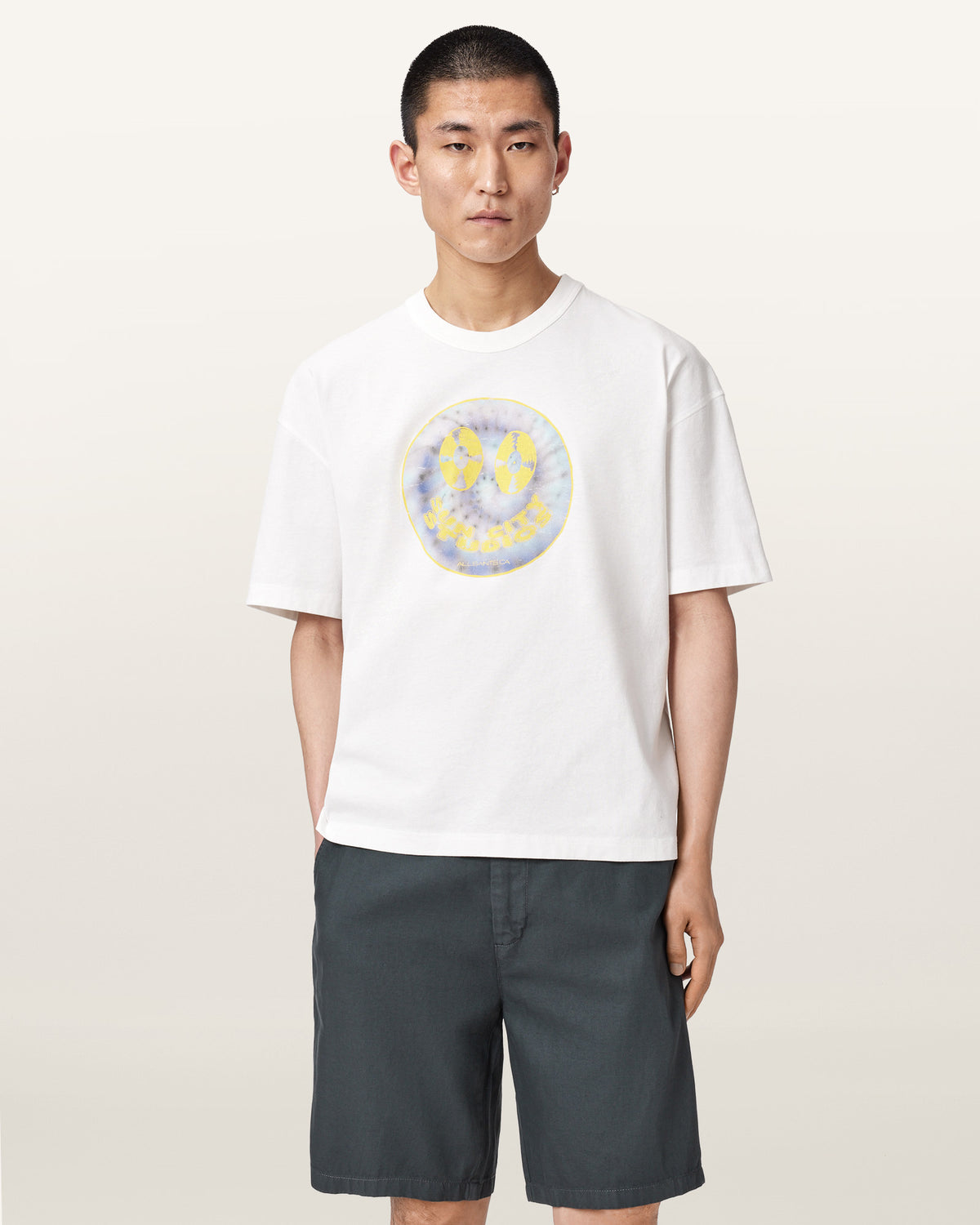 Spun Out Boxy Short Sleeve Graphic T-Shirt