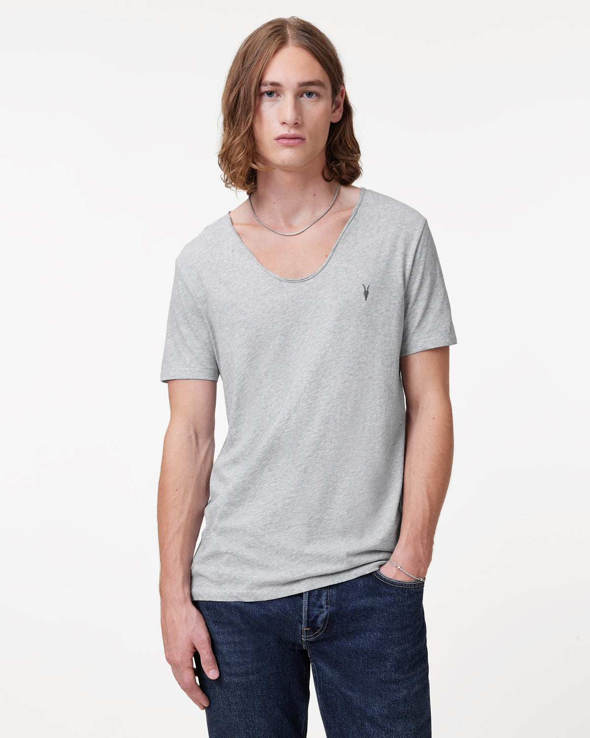 Tonic Scoop Neck Slim Ramskull T-Shirt