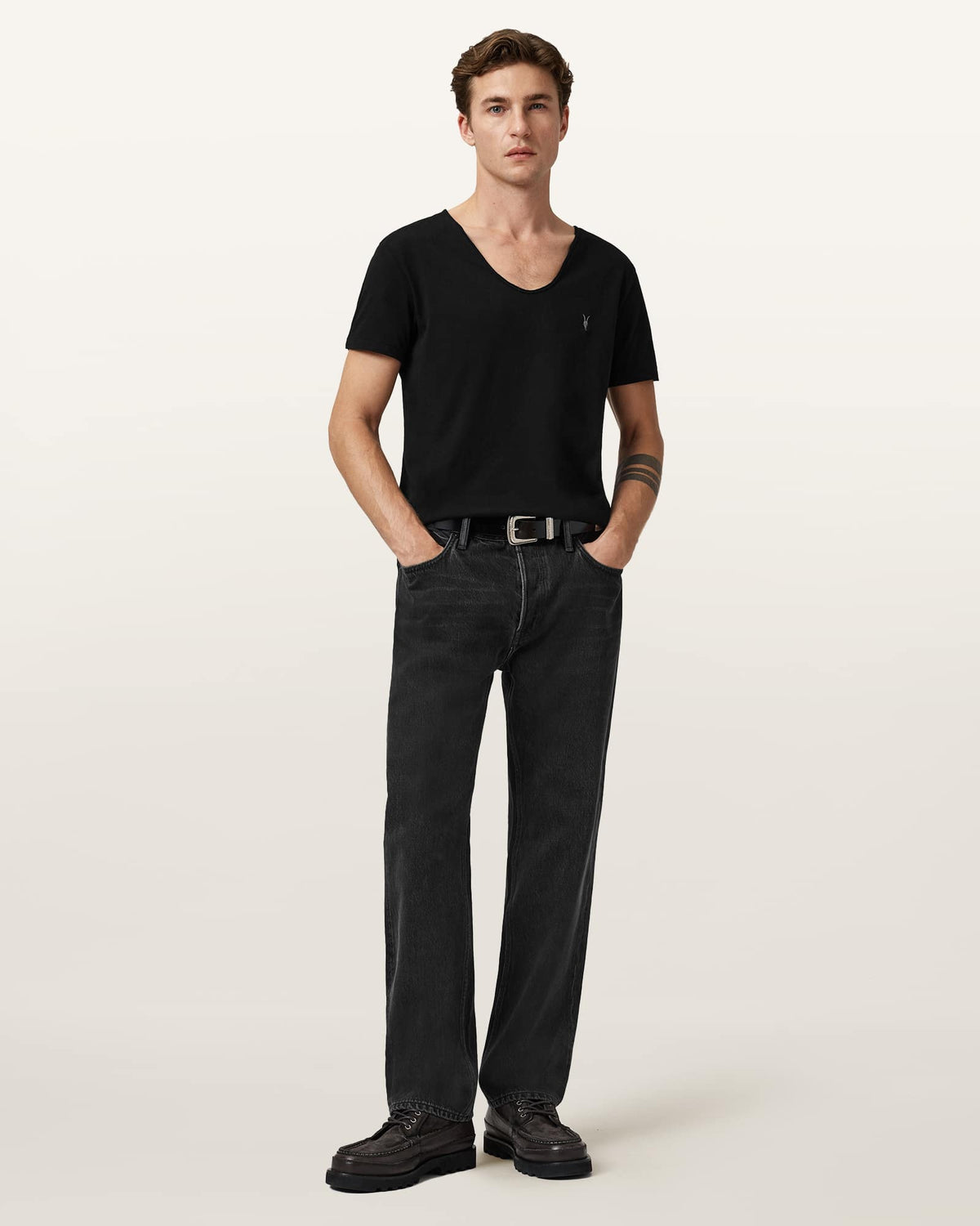 Tonic Scoop Neck Slim Ramskull T-Shirt Jet Black