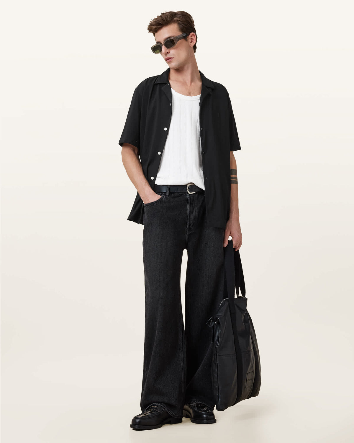 Hudson Relaxed Fit Ramskull Shirt Black