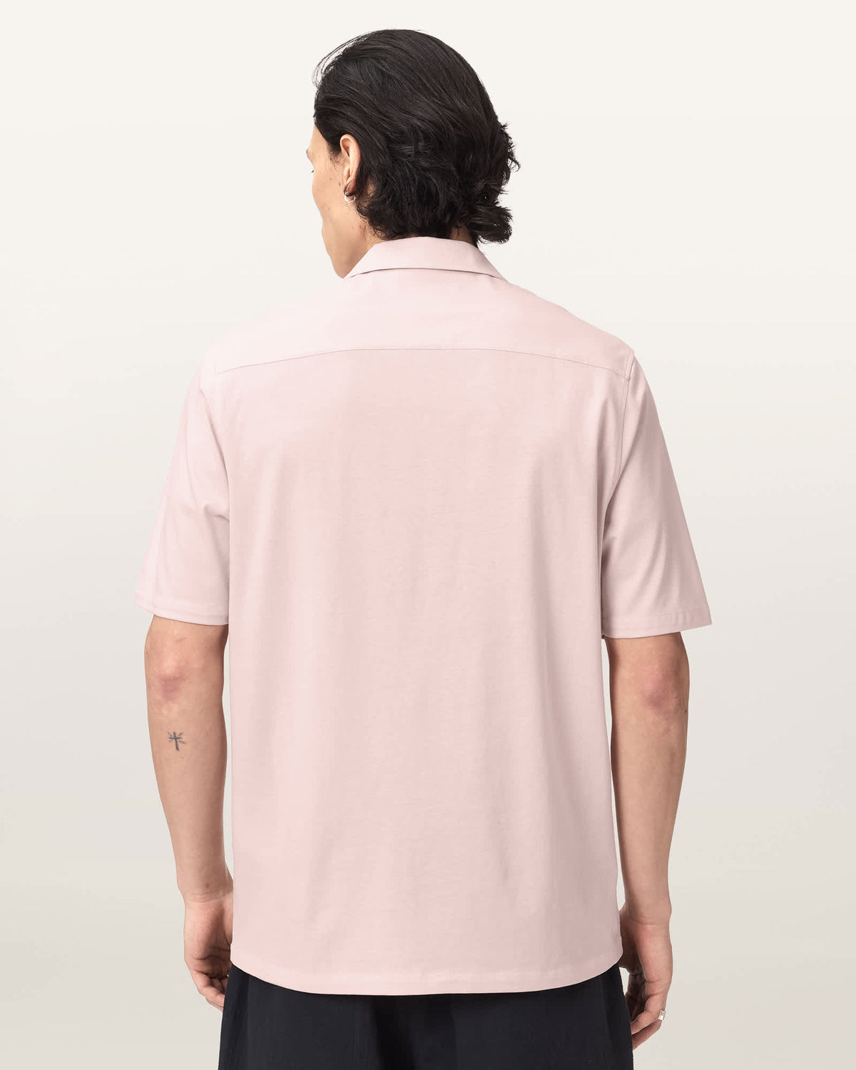 Hudson Relaxed Fit Short Sleeve Ramskull Shirt SEASHELL PINK