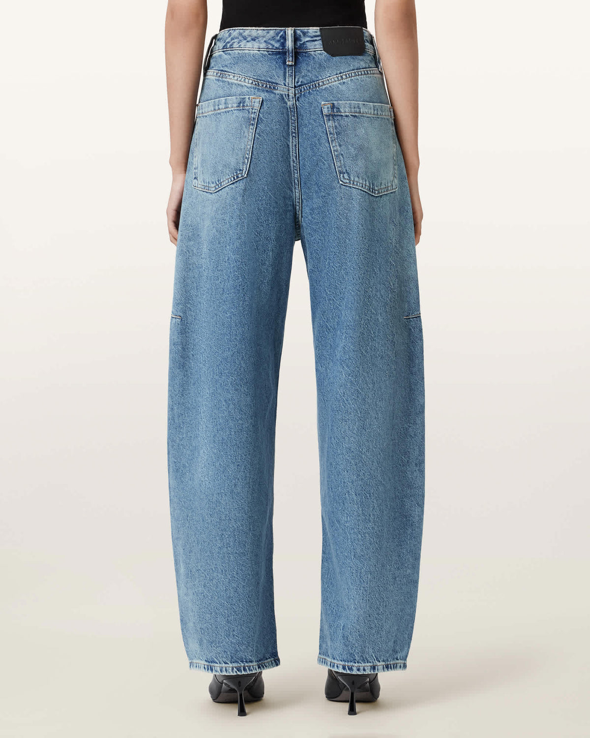 Carter Barrel Leg Jeans Mid Indigo