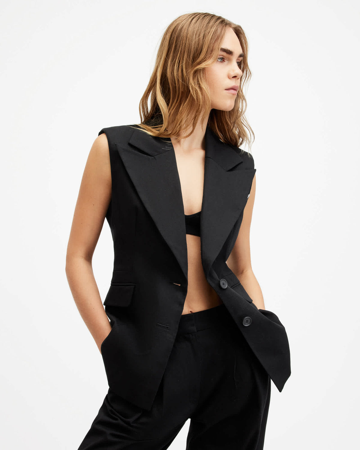 Hally Relaxed Fit Suit Black