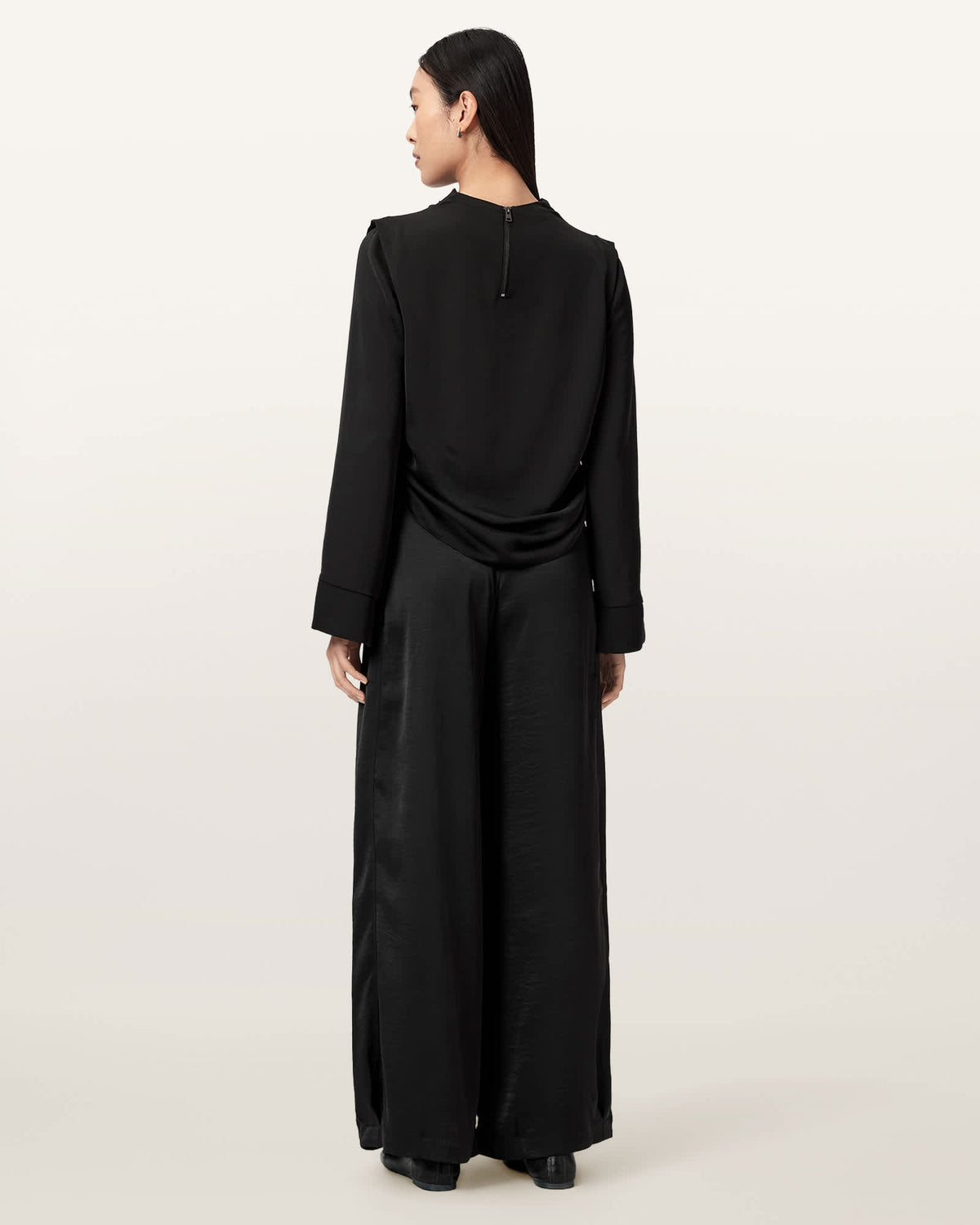 Lola Cocoon Legged Pleated Trousers Black