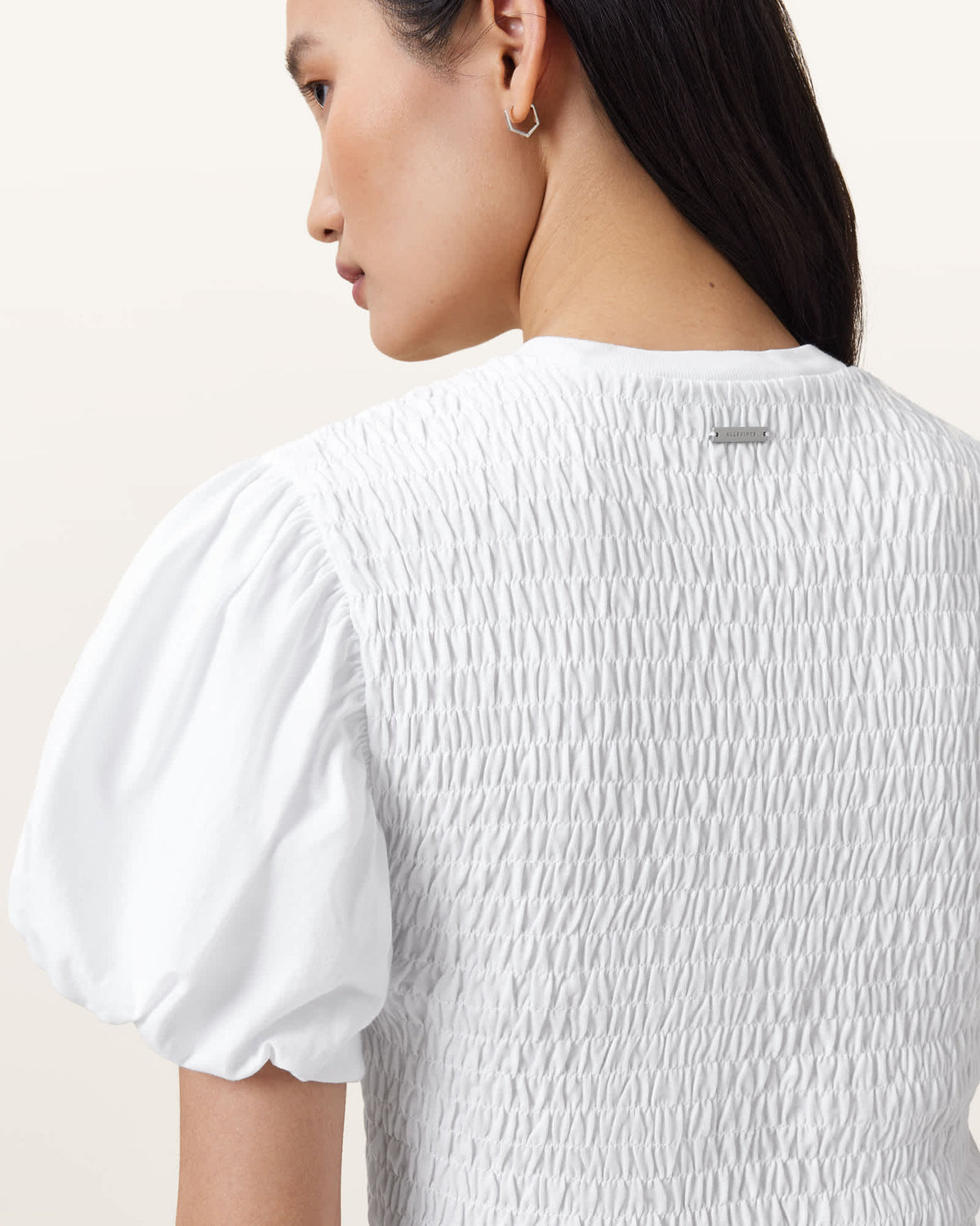 Dael Smocked Slim Top Optic White