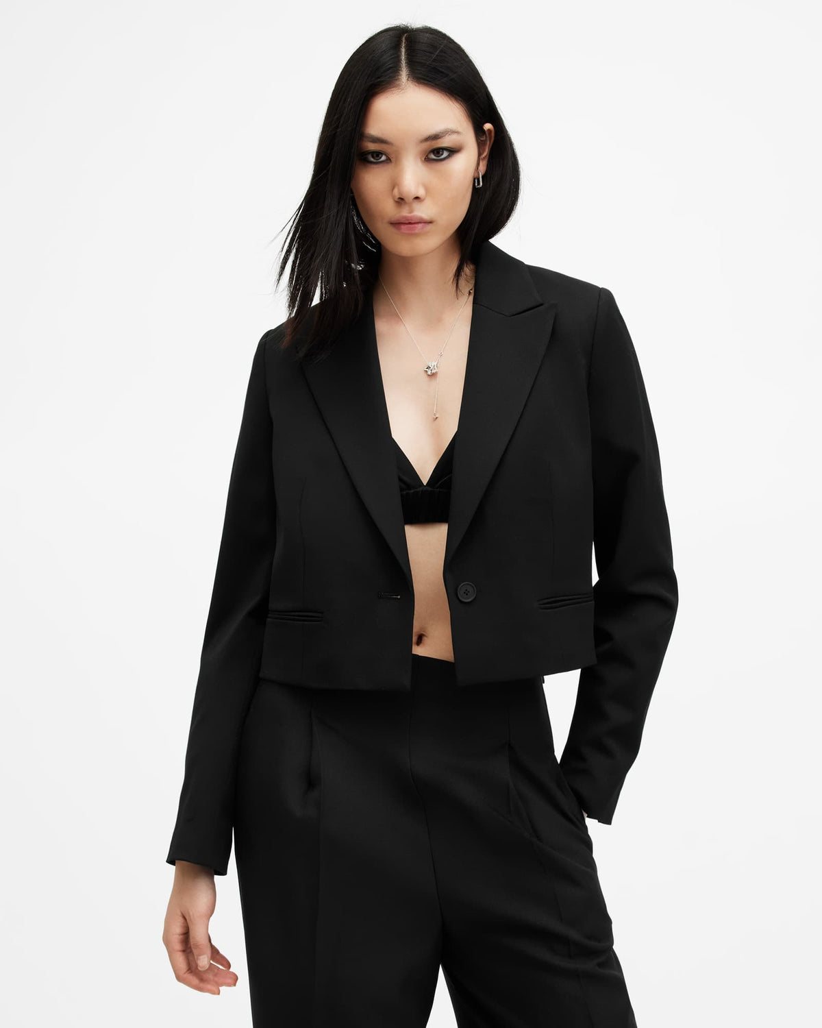 Shores Relaxed Fit Suit Black
