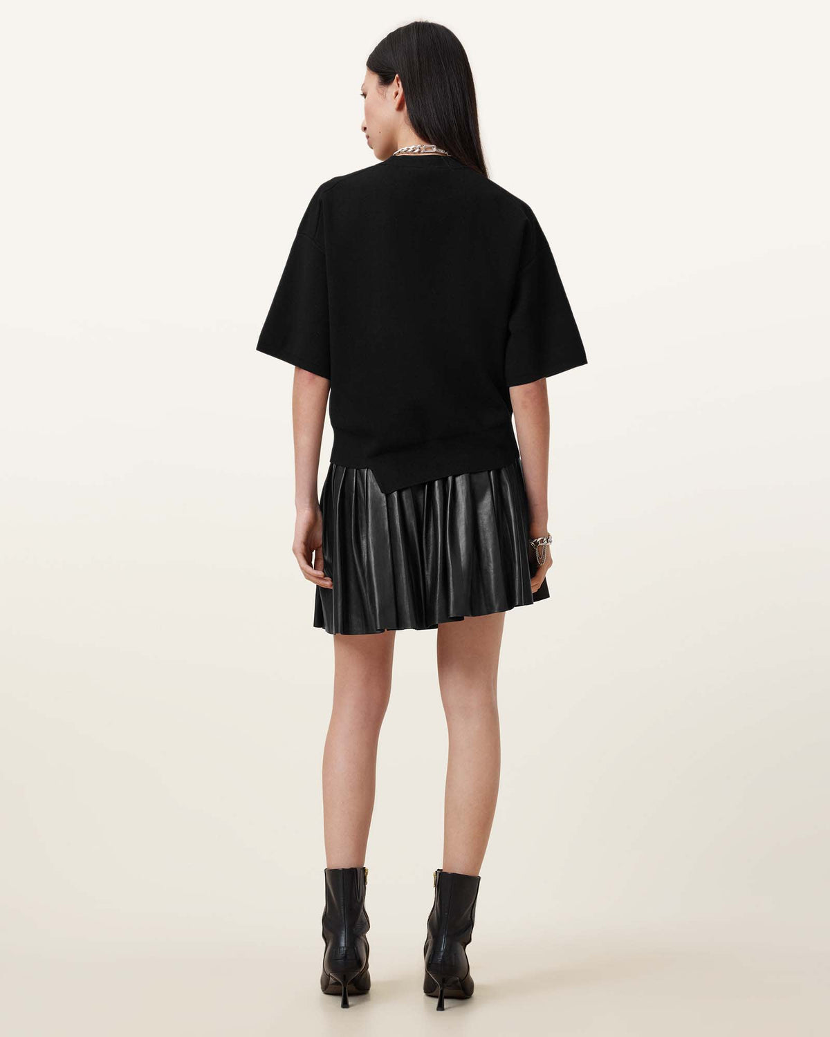 Vena Leather Kilt Skirt Black