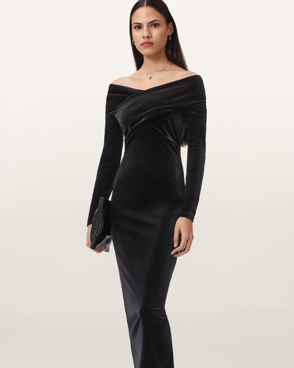 Delta Velvet Midi Dress Black