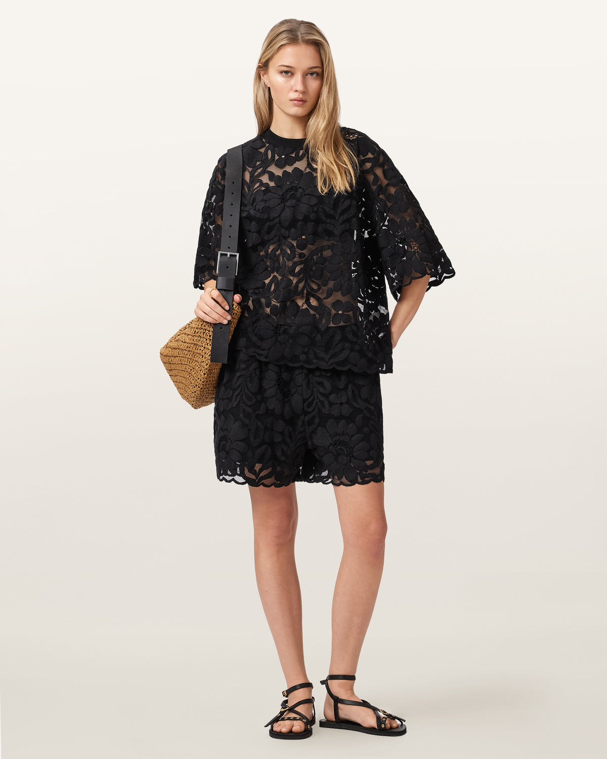 Amelie Mid Rise Relaxed Lace Shorts