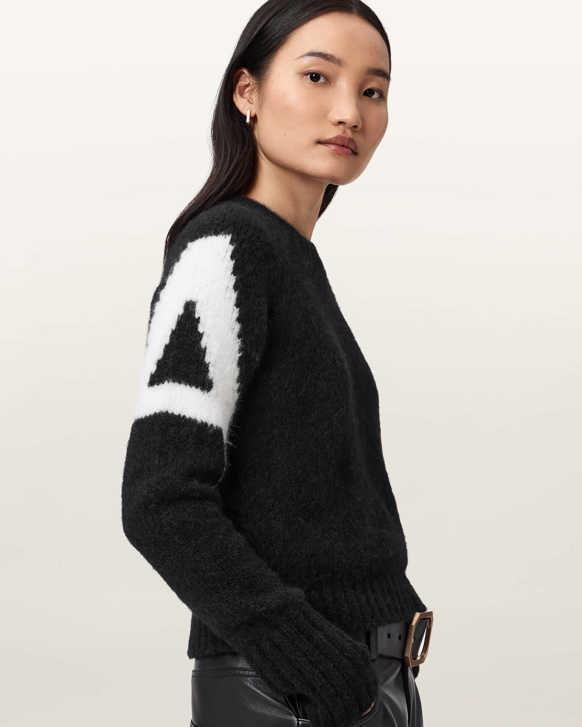 Sylvie Cropped Crew Neck Jumper BLACK/CHALK WHITE