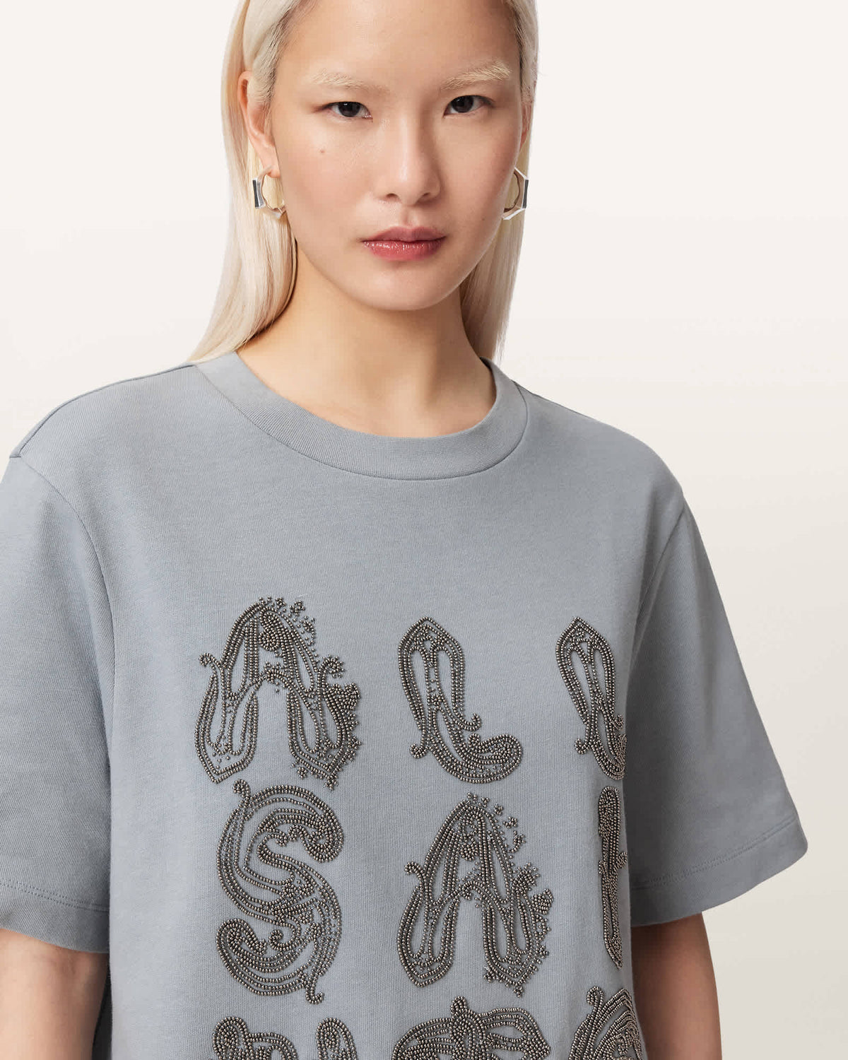 Ella Embroidered Lisa Boxy T-Shirt QUARRY BLUE