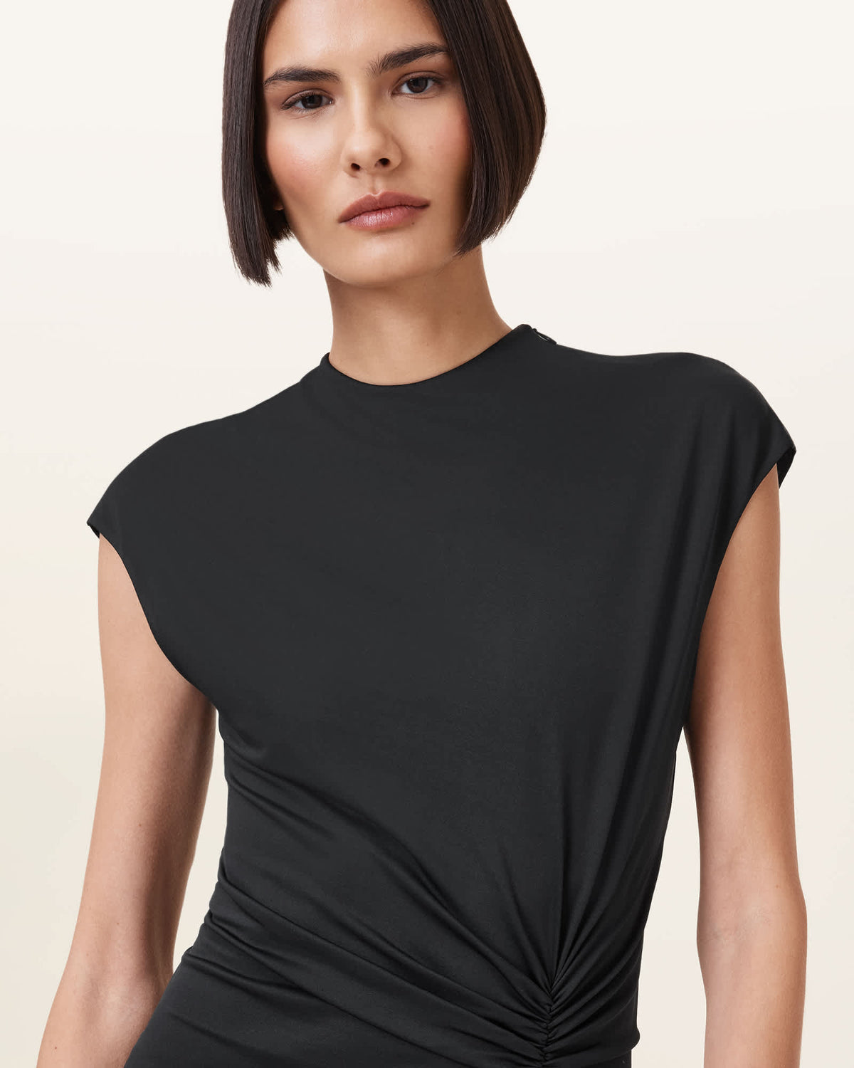 Annalie Asymmetric Midi Dress Black