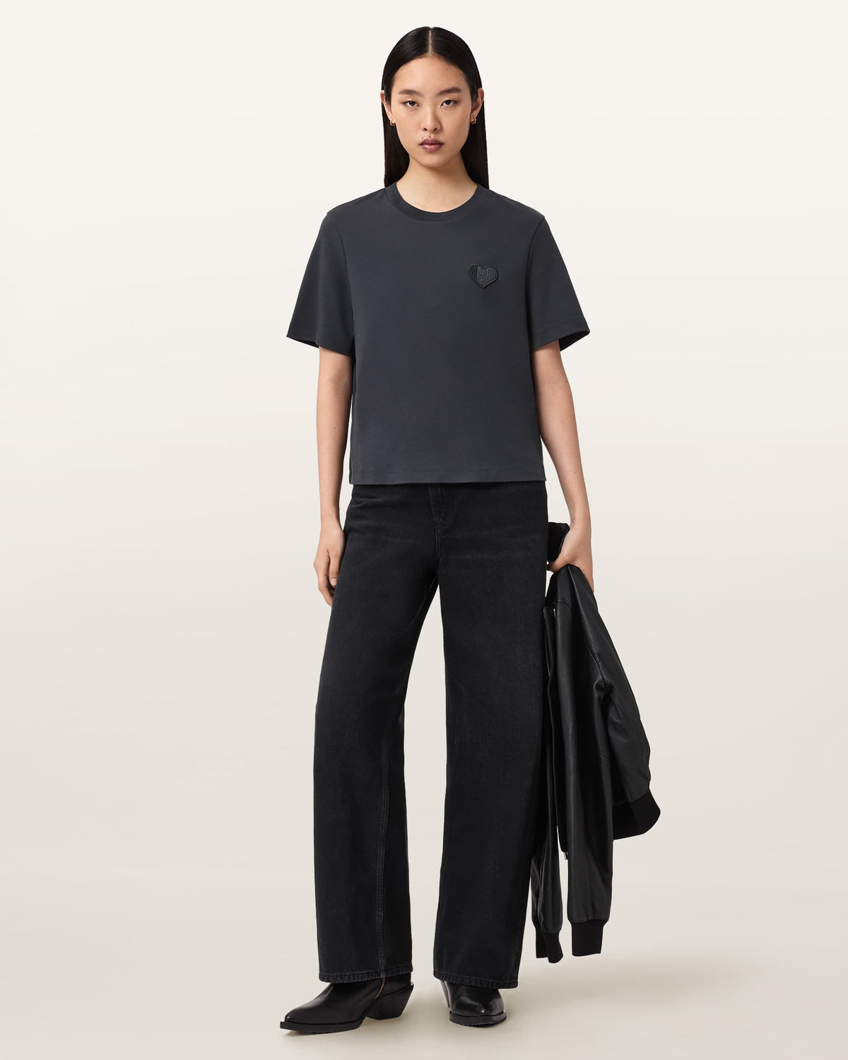 Lover Lisa Embroidered T-Shirt CARBON BLUE