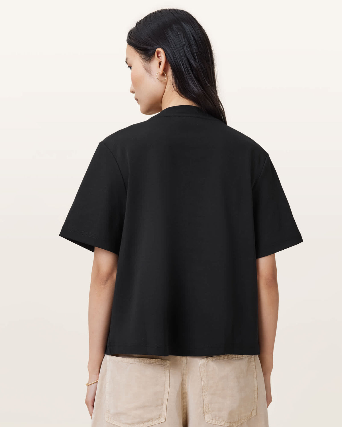 Lisa Cotton Crew Neck T-Shirt Black