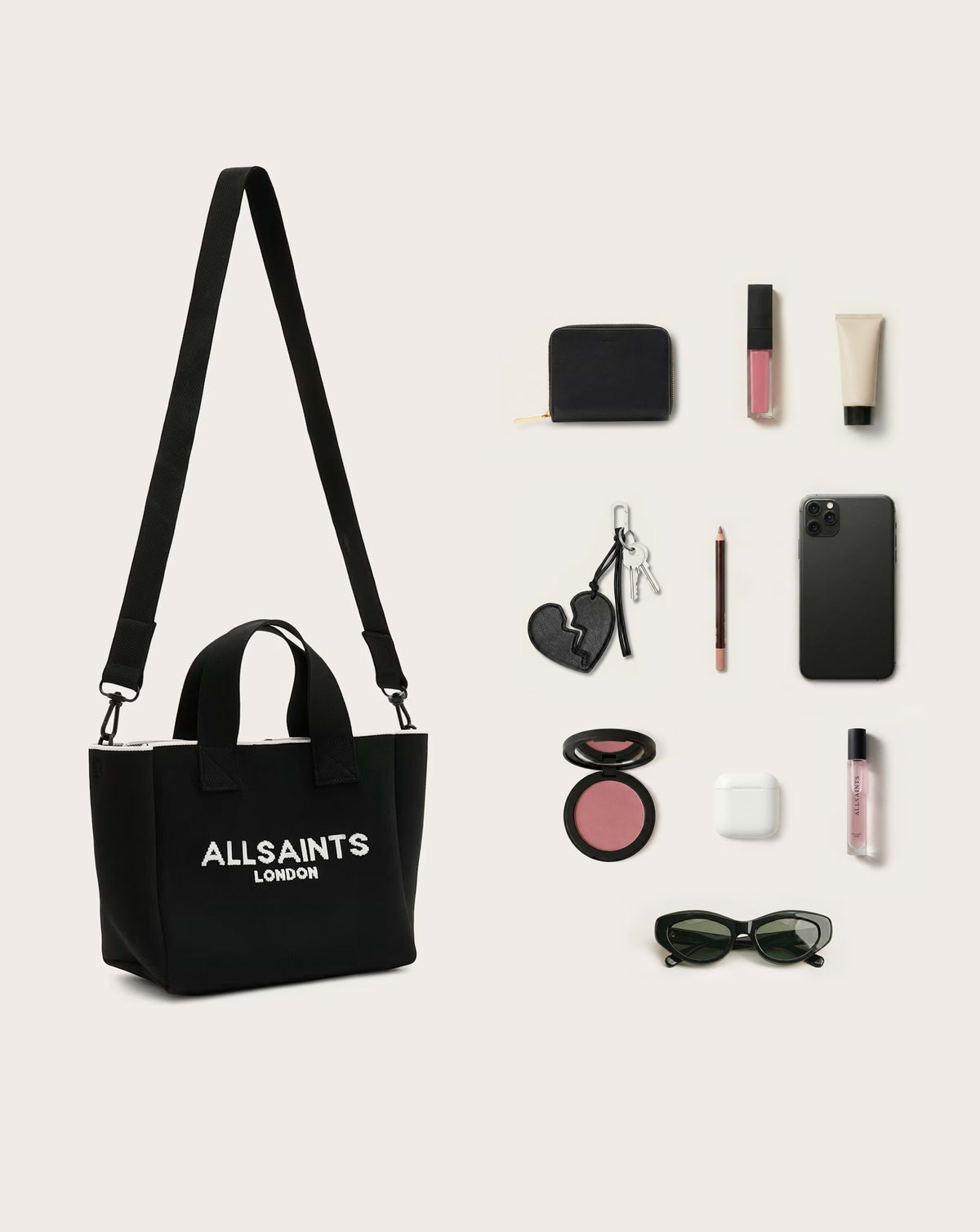 Izzy Logo Print Knitted Mini Tote Bag Black