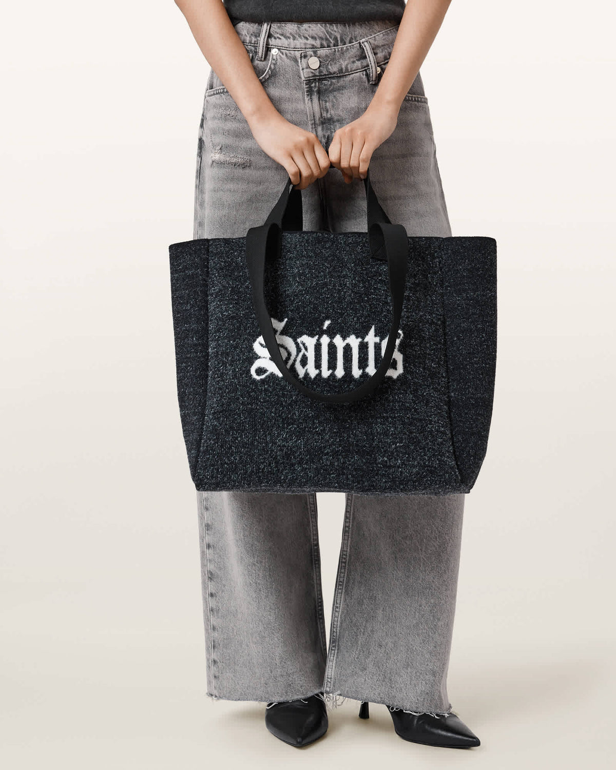 Izzy Saint Tote Bag Black