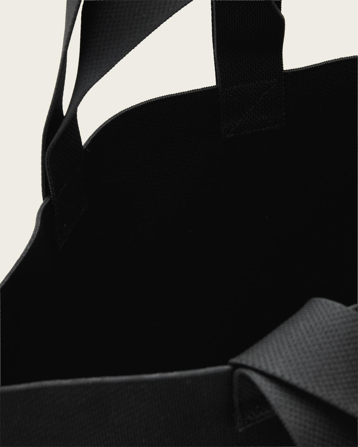Lutece Reversible Knitted Tote Bag Black