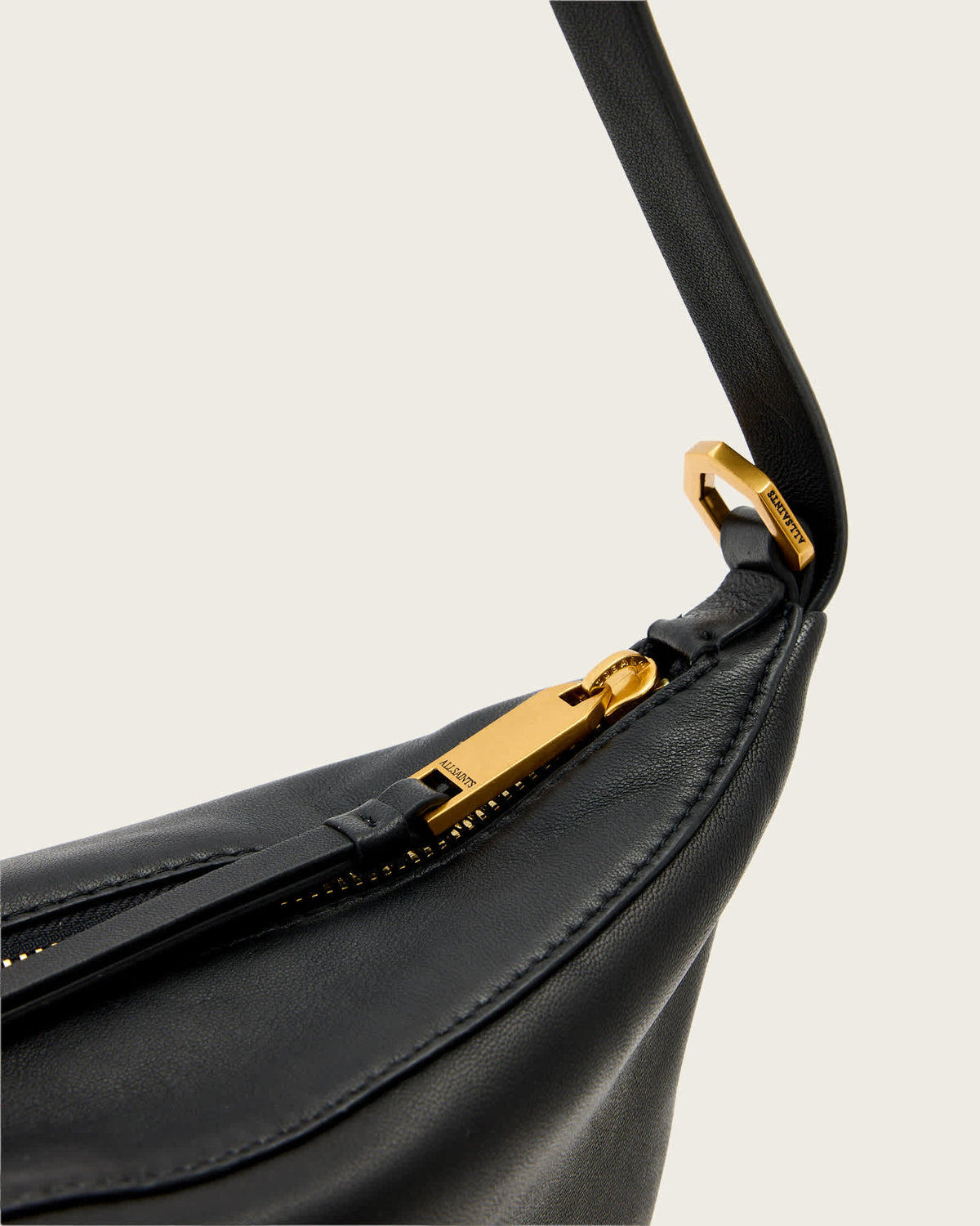 Luna Leather Shoulder Bag Black