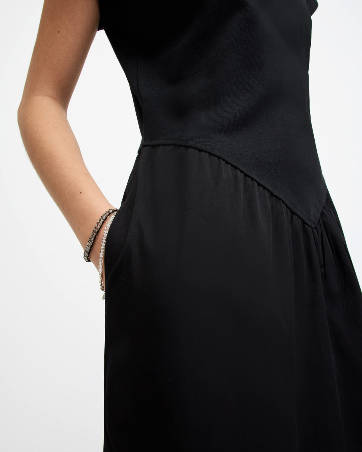 Frankie Short Sleeve Maxi Dress Black