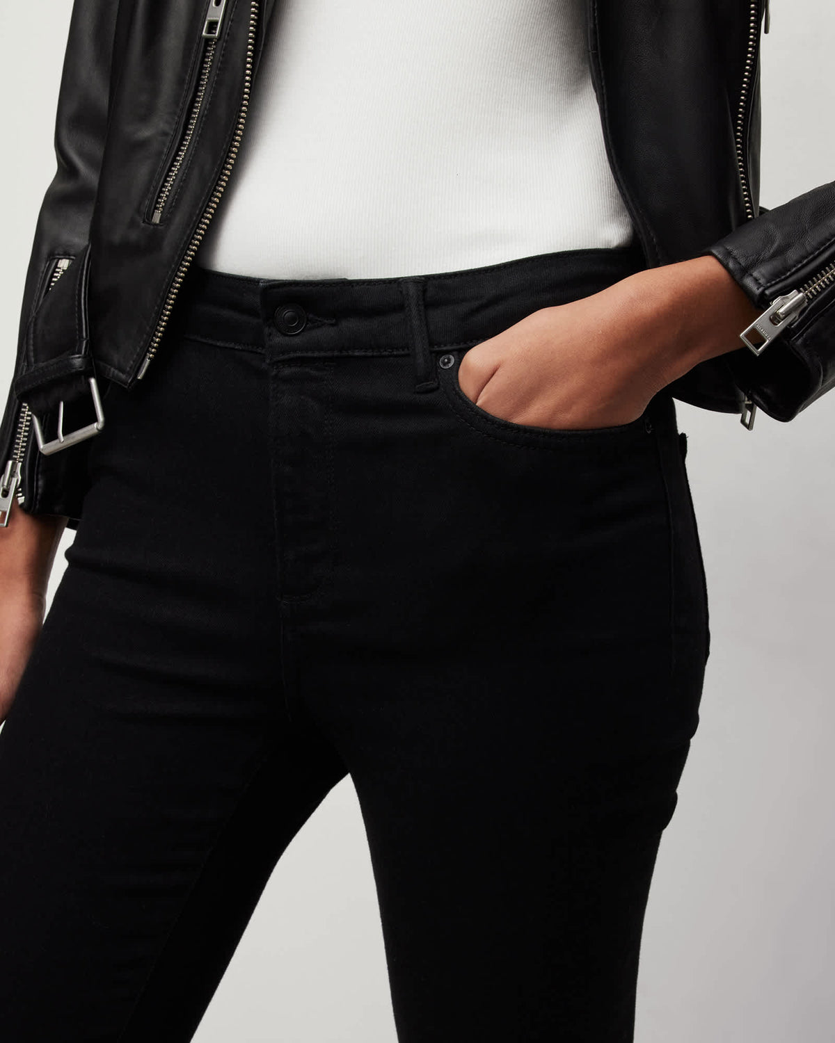 Miller Mid-Rise Size Me Skinny Jeans Black