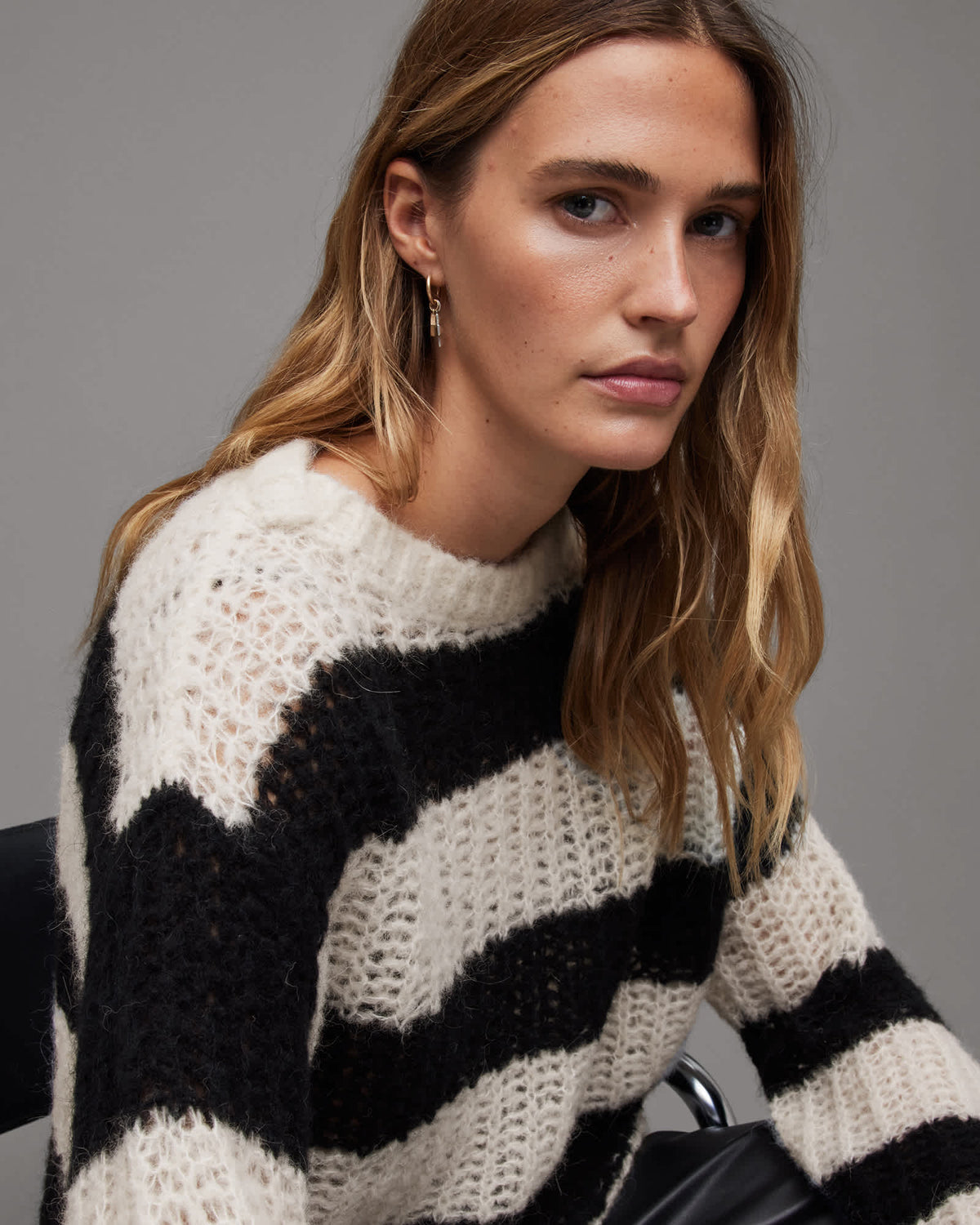 Britt Striped Chunky Loose Stitch Jumper Black/Ecru