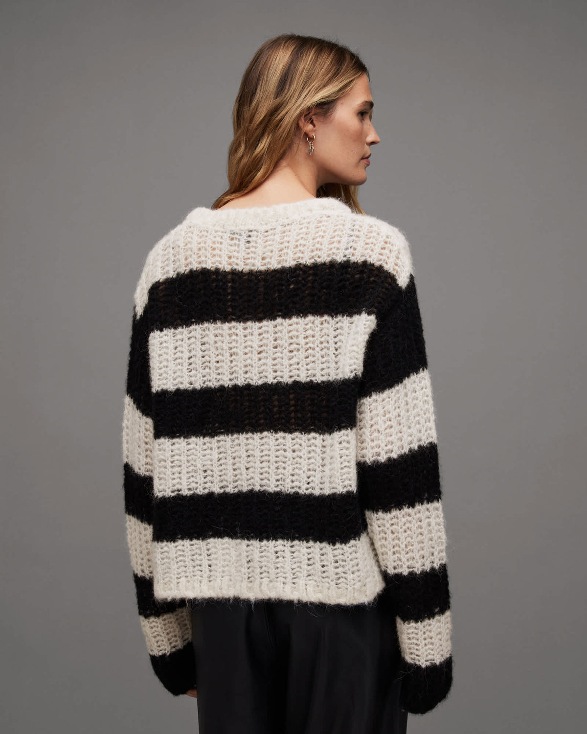 Britt Striped Chunky Loose Stitch Jumper Black/Ecru