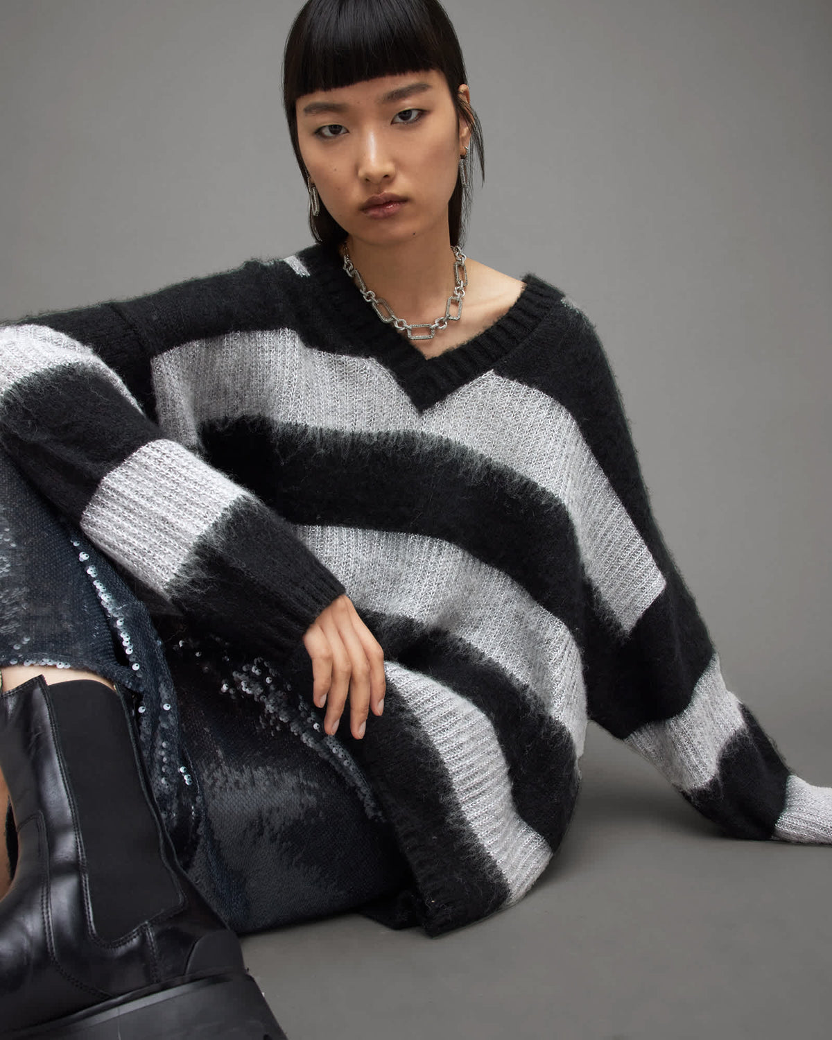 Lou Sparkle V-Neck Jumper BLACK/CLOUD GREY