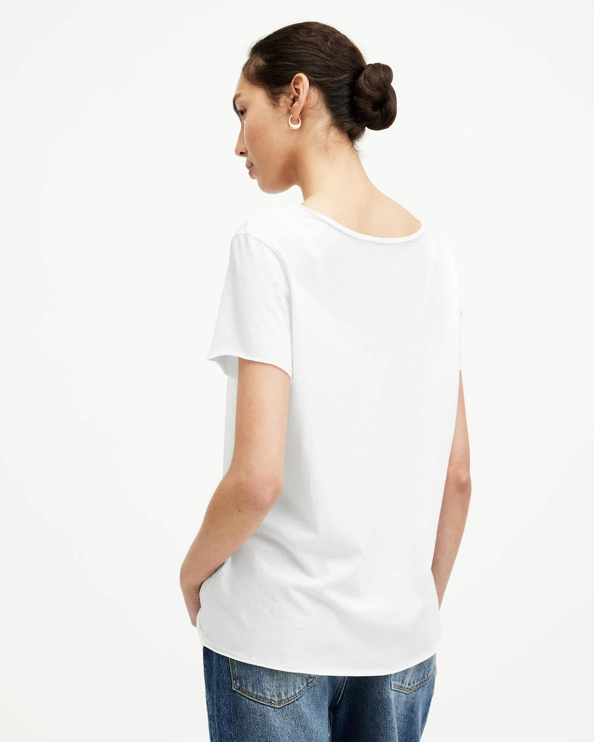 Emelyn V-Neck Tonic T-Shirt Chalk White