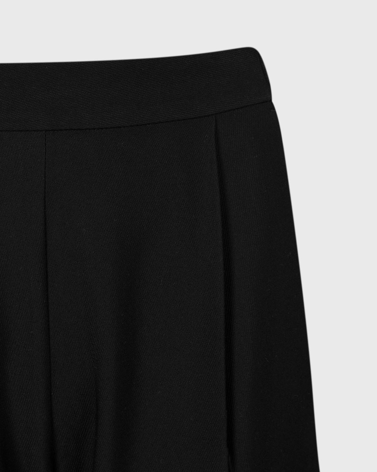 Aleida Tapered Low-Rise Trousers Black